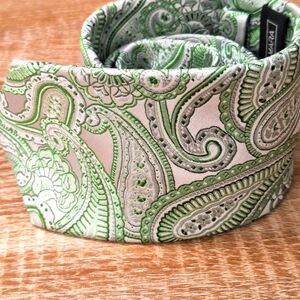 Silk COUNTESS MARA  Green Paisley  Tie